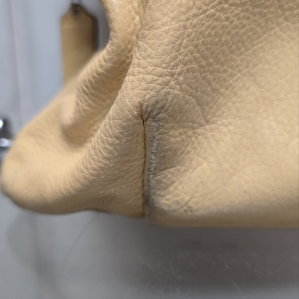 Coach Yellow Leather Shoulder Bag - Picture 8 of 15